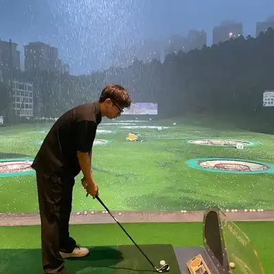 金云